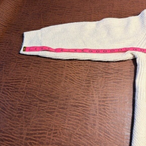 Crew Neck Reitmans Soft Sweater Size XL NEVER WORN - Picture 4 of 7